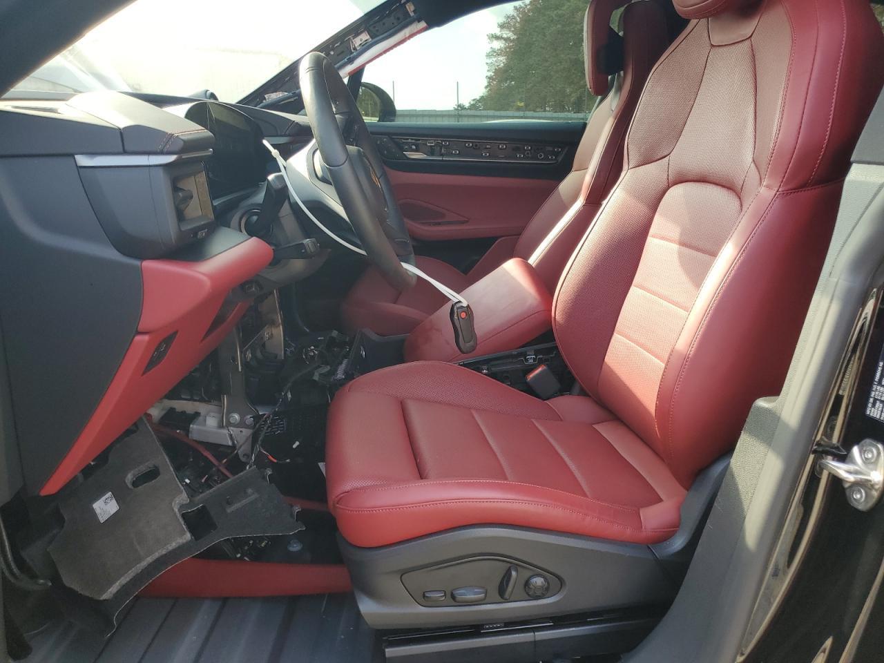 2025 Porsche Macan - Фото 7