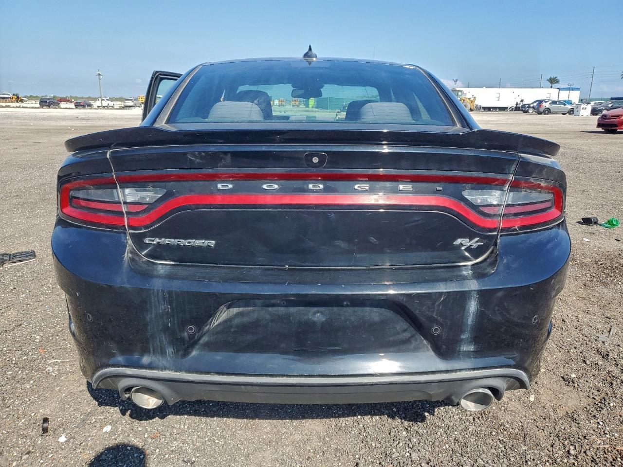 2020 Dodge Charger R/T - Image 6