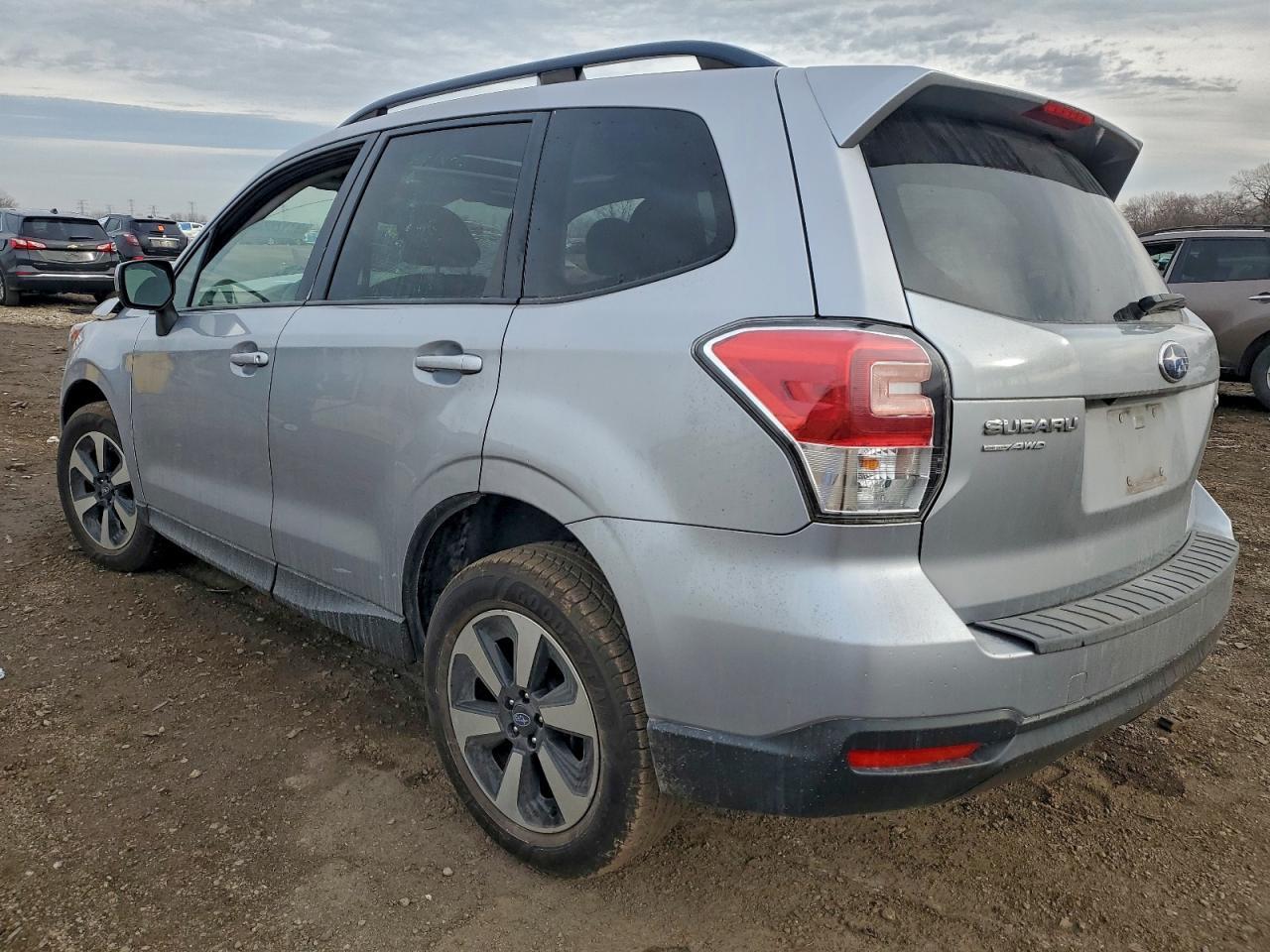 2017 Subaru Forester 2.5I Premium - Фото 2