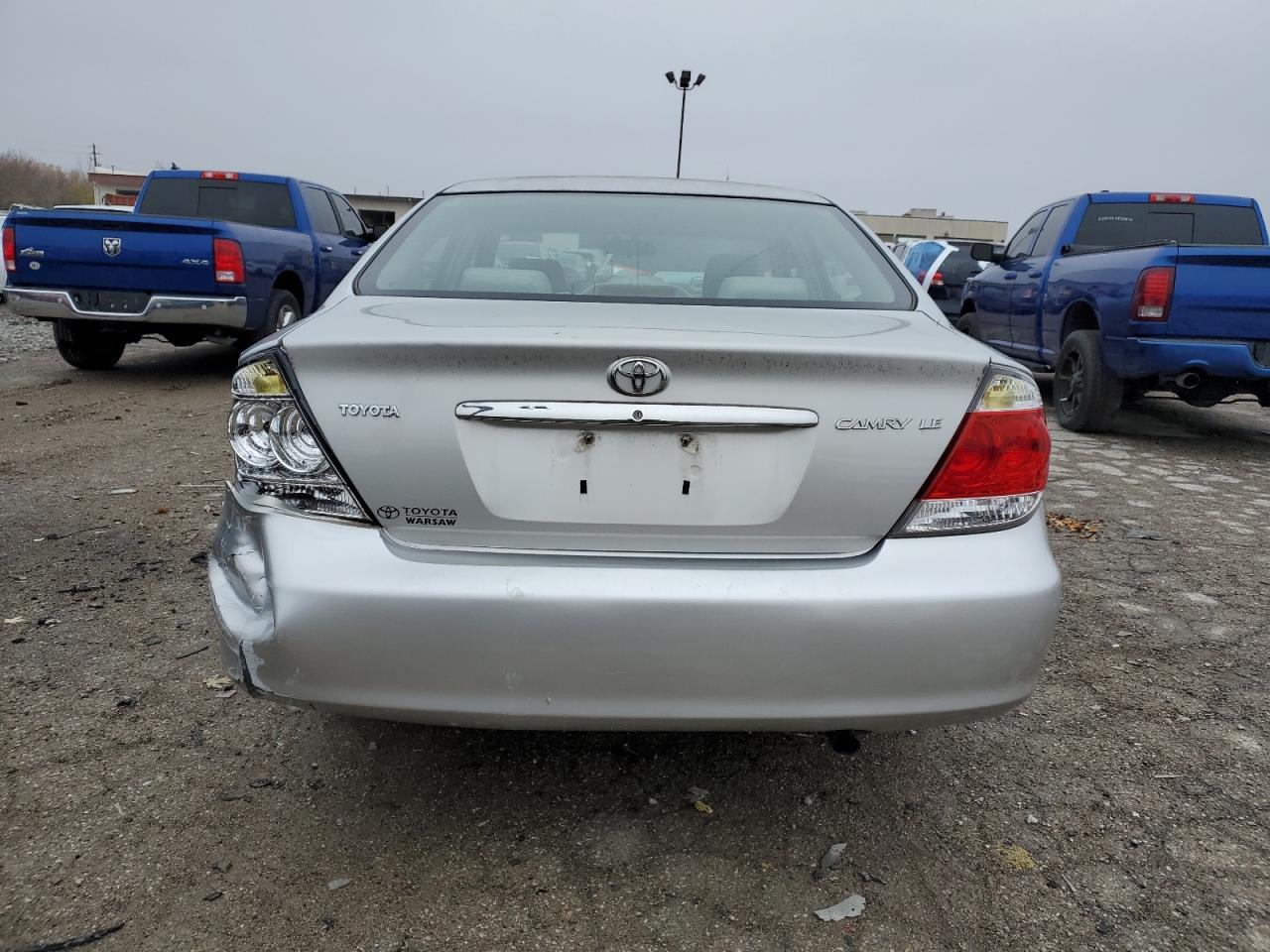 2005 Toyota Camry Le - Фото 6