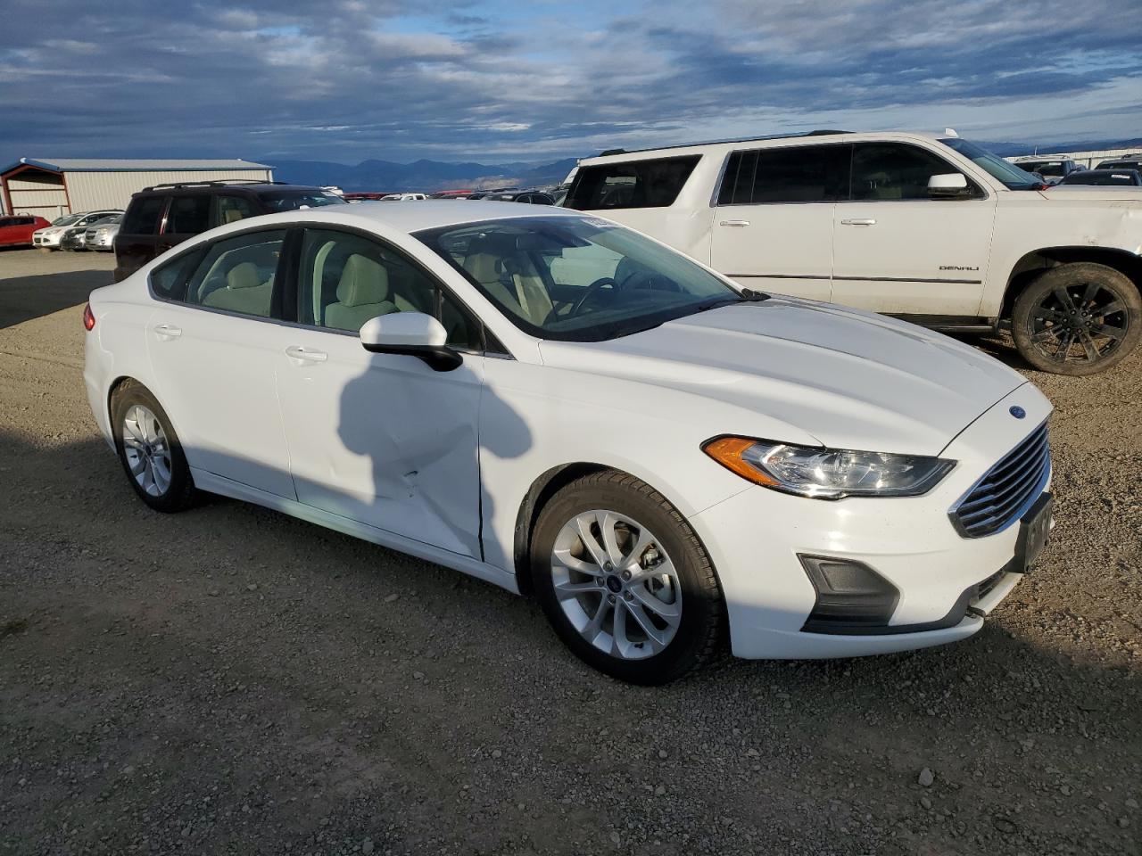 2020 Ford Fusion Se - Фото 4