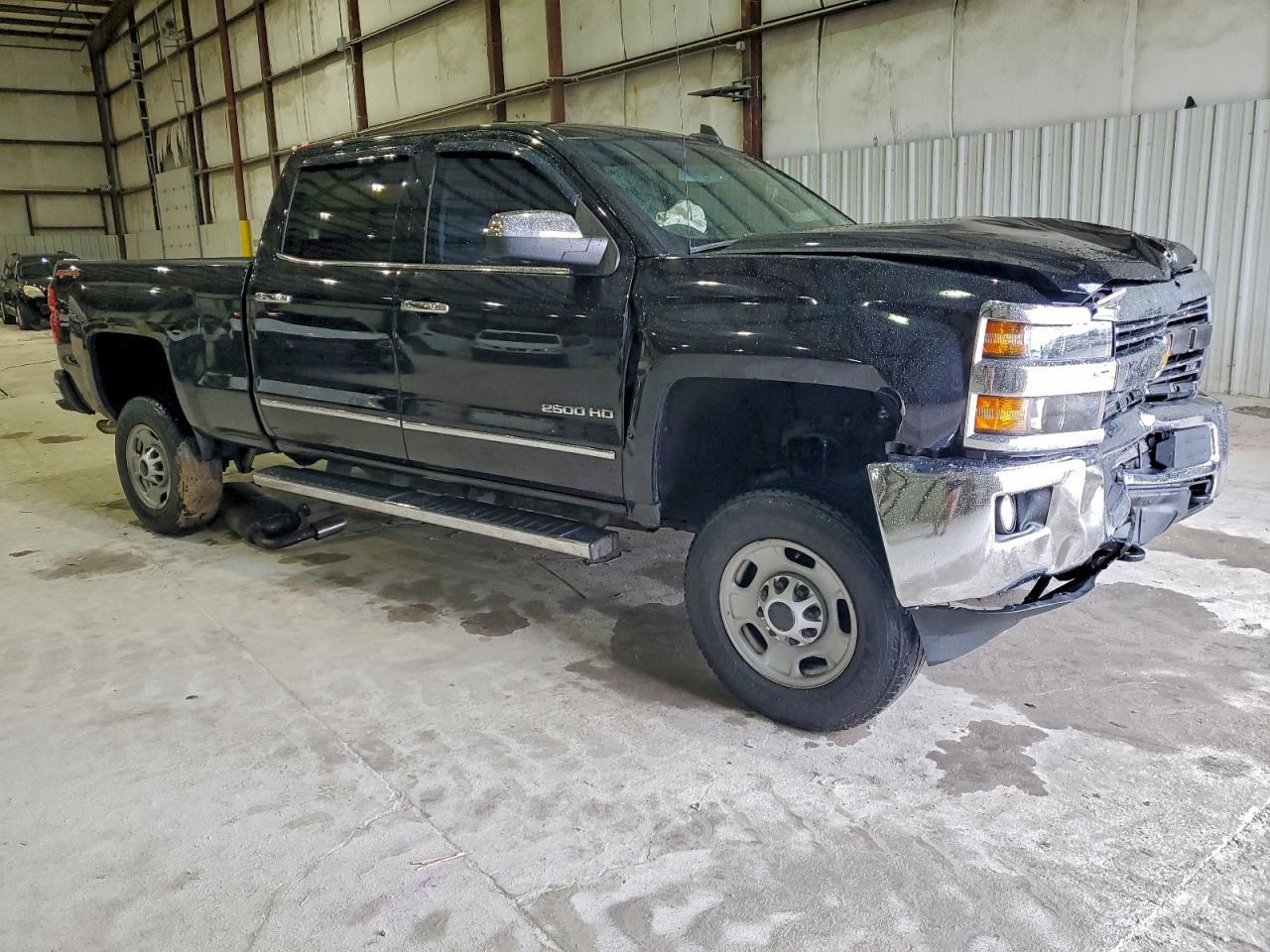 2016 Chevrolet Silverado K2500 Heavy Duty Ltz - Image 4
