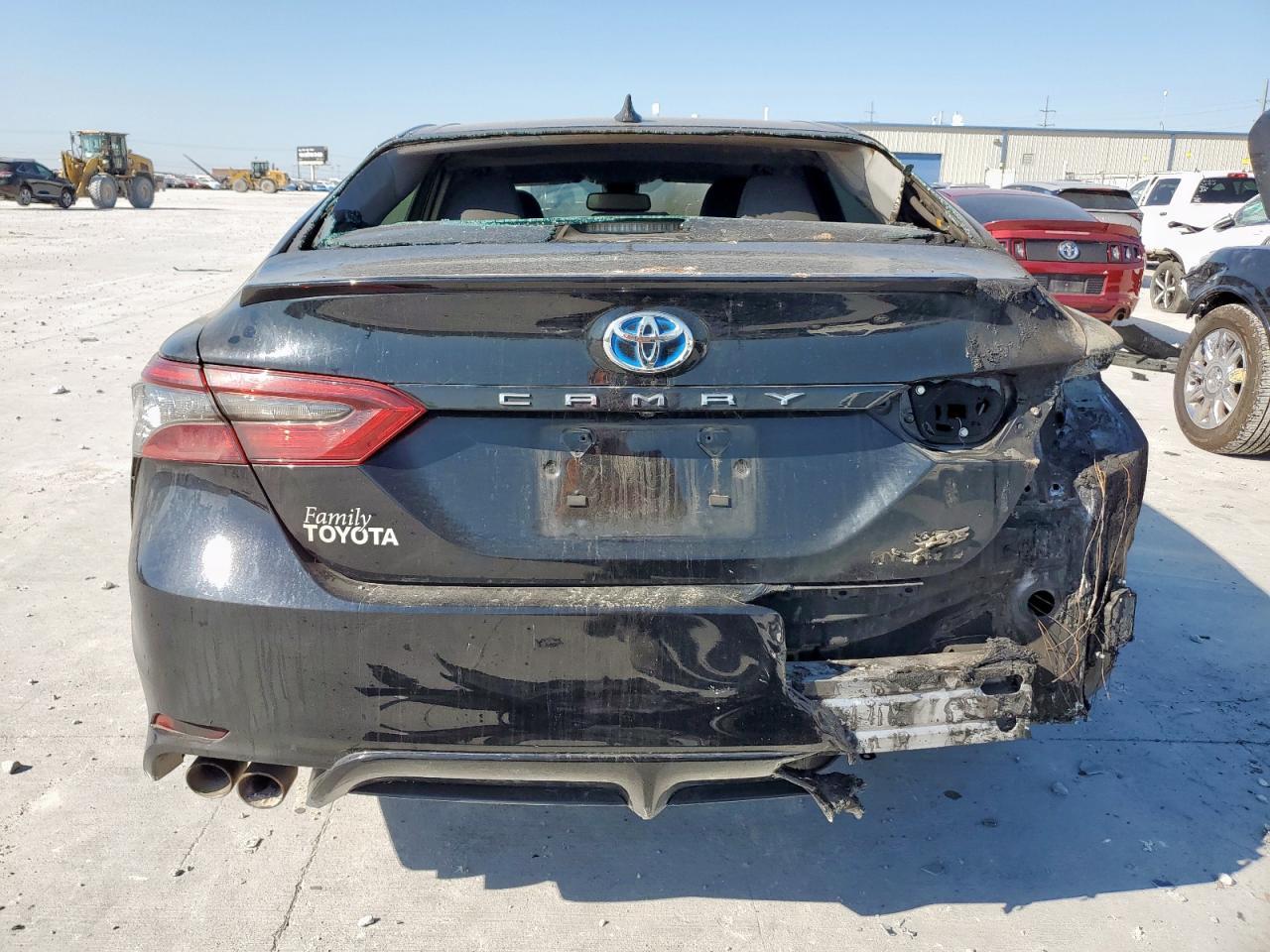 2023 Toyota Camry Xse - Фото 6