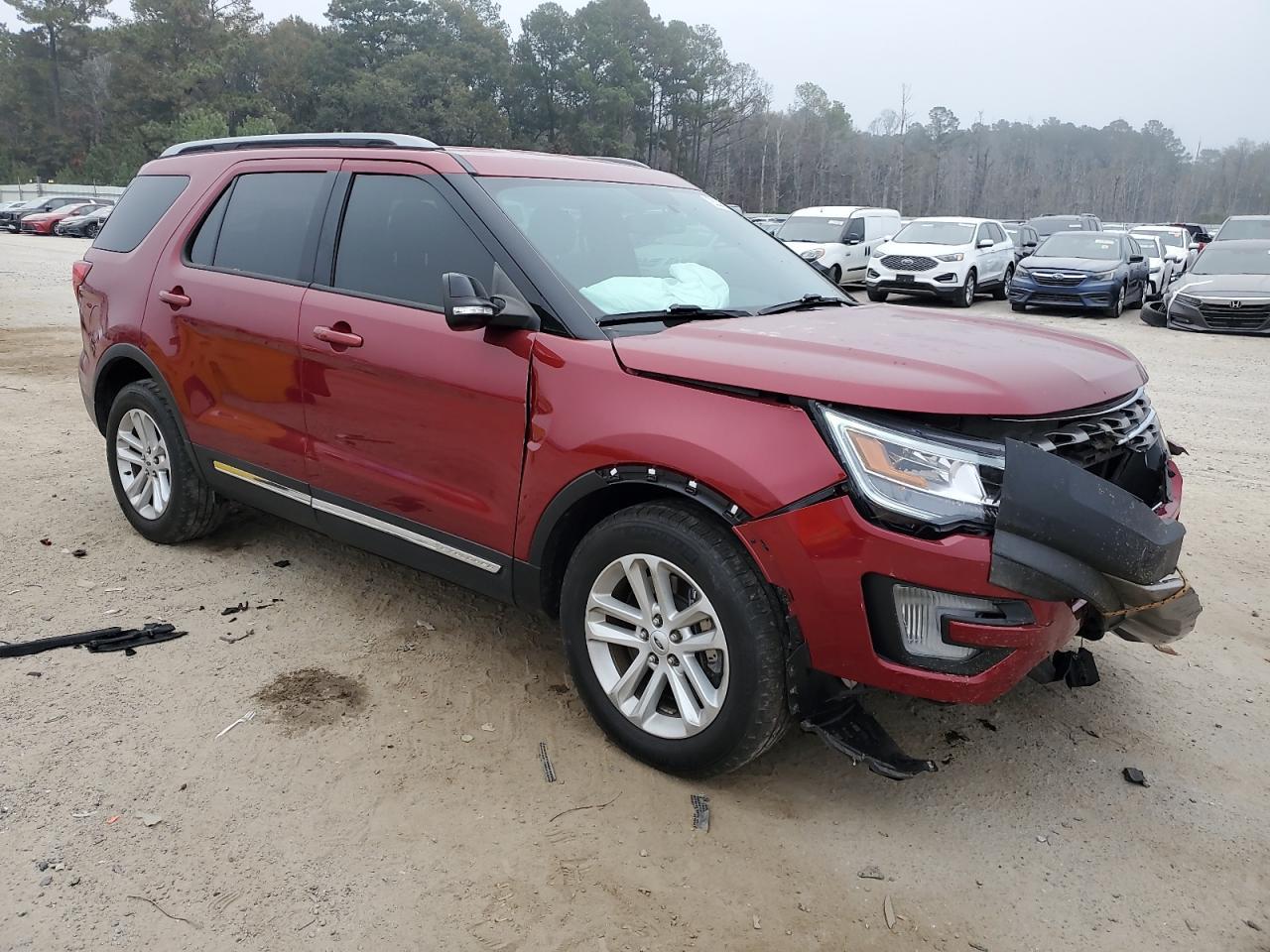 2017 Ford Explorer Xlt - Image 4