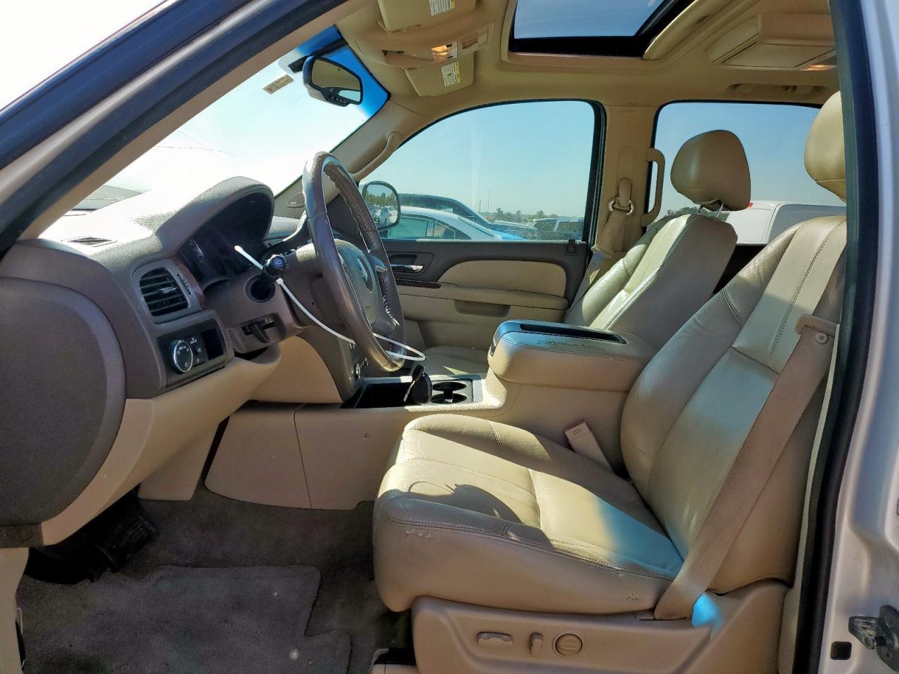 2011 GMC Yukon Slt - Image 7