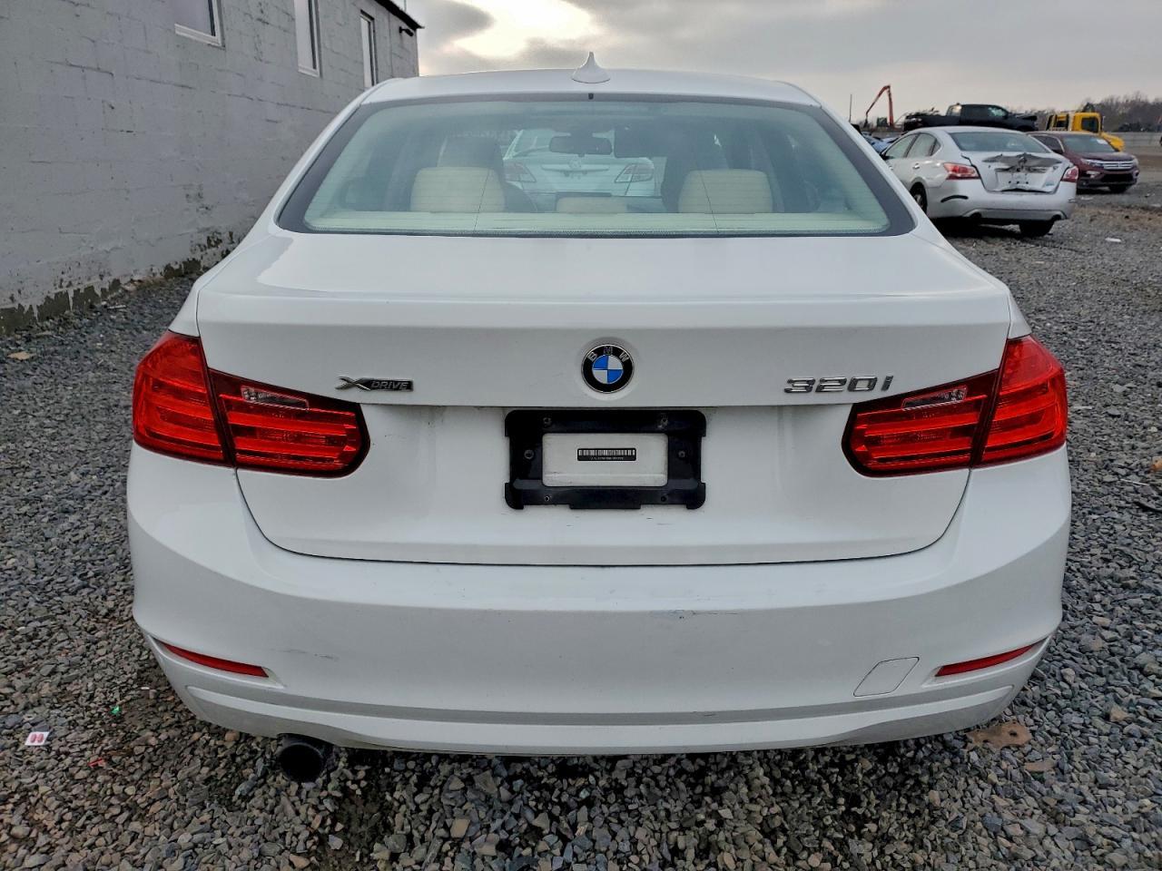2014 BMW 320 I xDrive - Фото 6