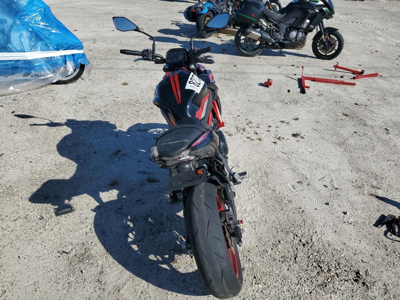 2024 Kawasaki Er650 N - Image 4