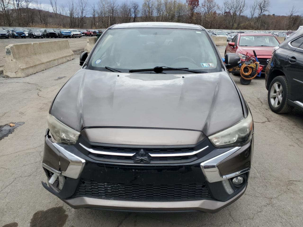 2018 Mitsubishi Outlander Sport Es - Image 5