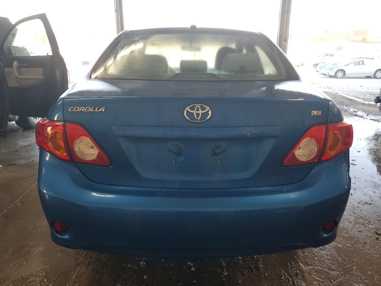 2010 Toyota Corolla Base - Фото 6