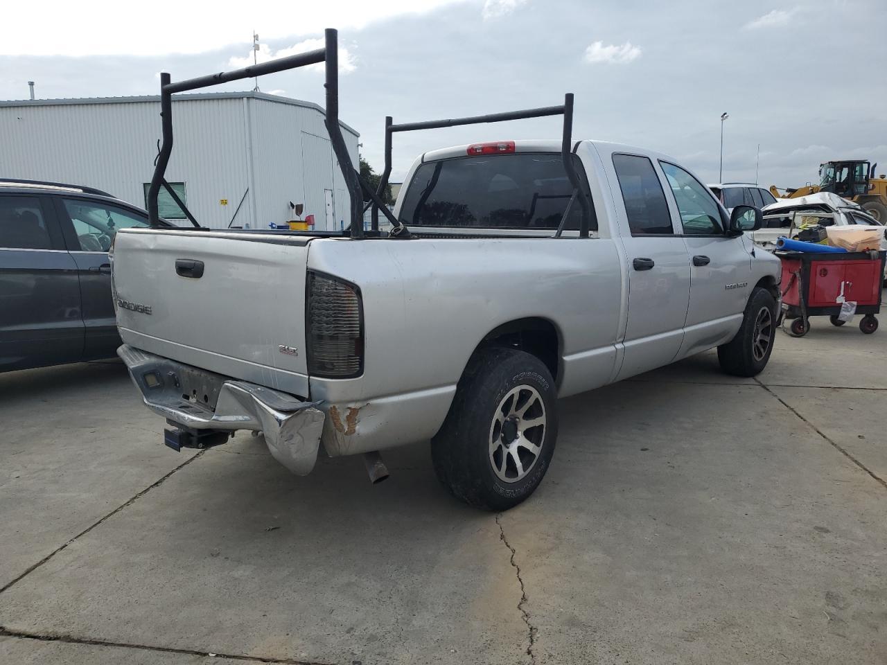 2004 Dodge Ram 1500 St - Фото 3