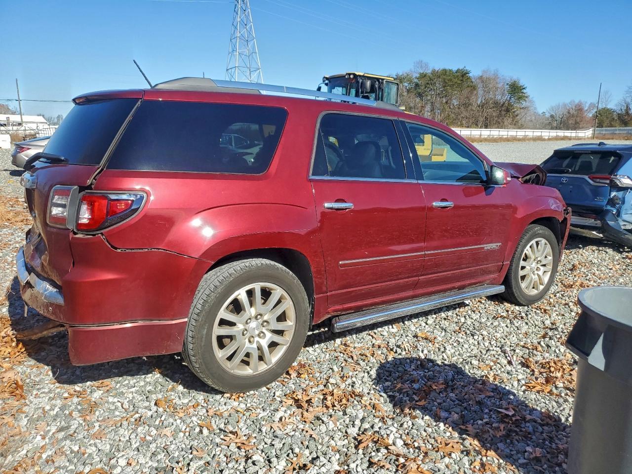 2015 GMC Acadia Denali - Фото 3