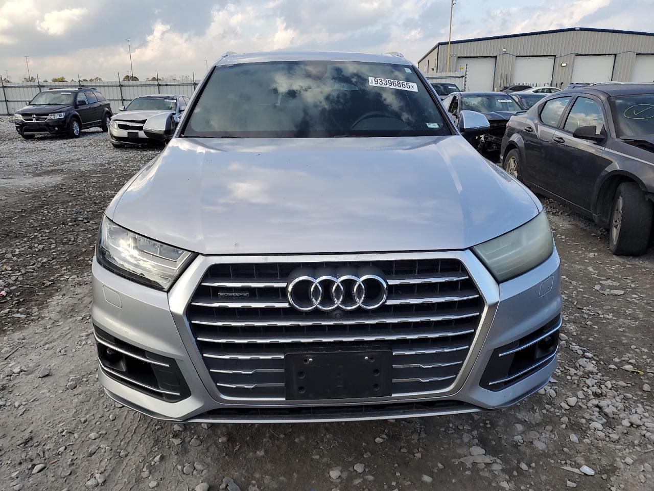 2017 Audi Q7 Premium Plus - Фото 5