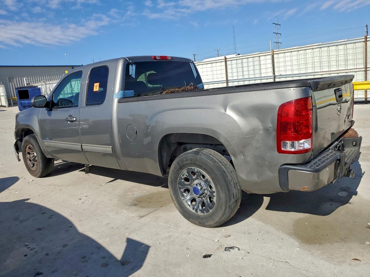 2008 GMC Sierra - Фото 2