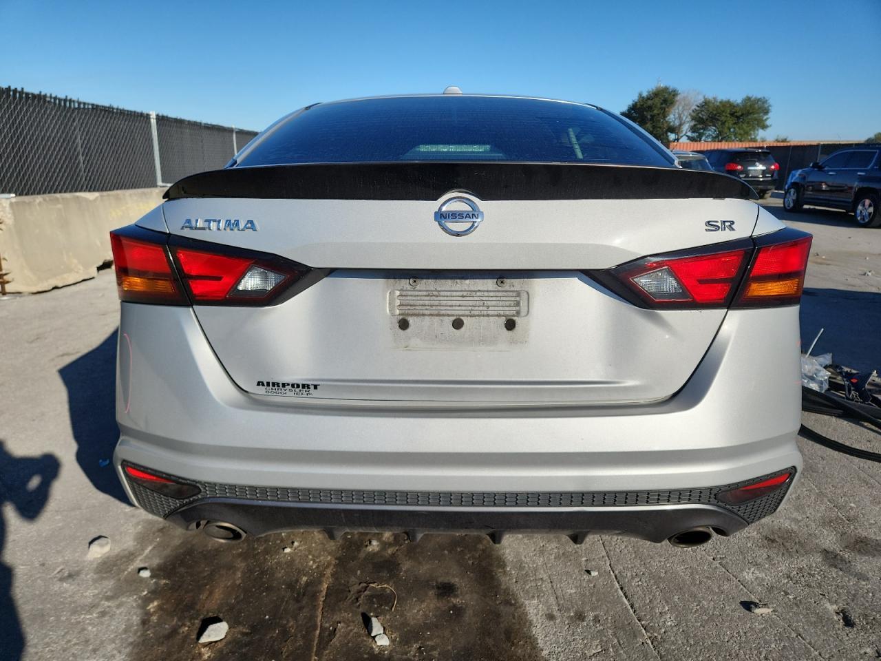 2019 Nissan Altima Sr - Image 6