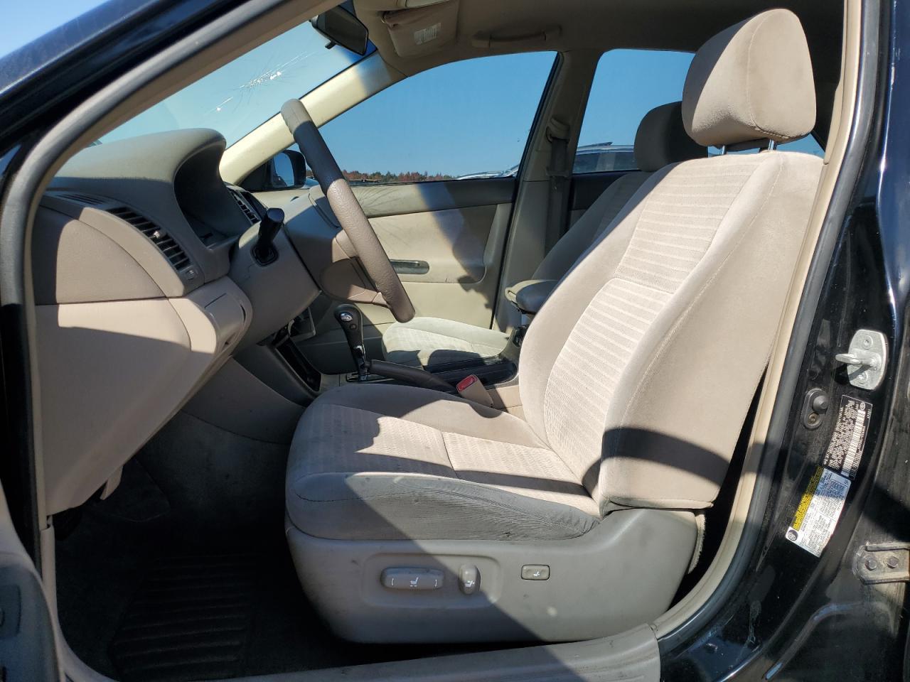 2005 Toyota Camry Le - Фото 7