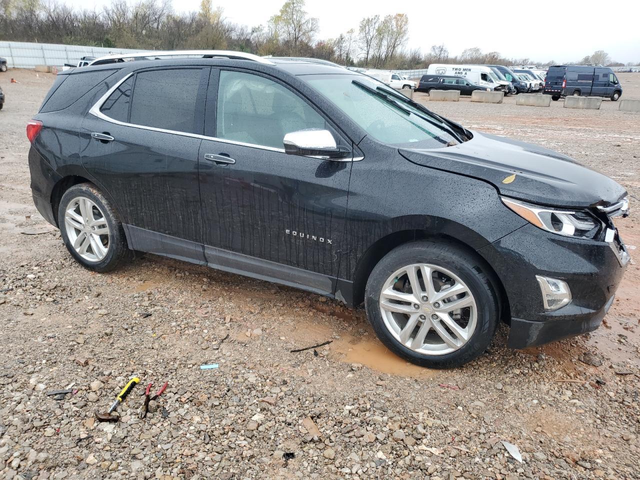 2018 Chevrolet Equinox Premier - Image 4