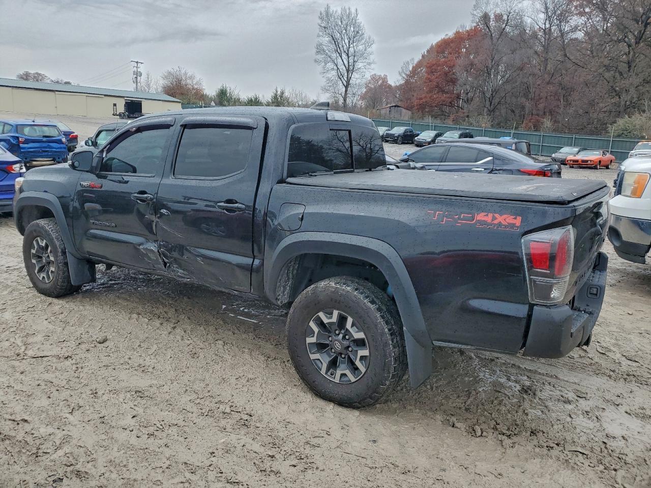 2020 Toyota Tacoma Double Cab - Фото 2
