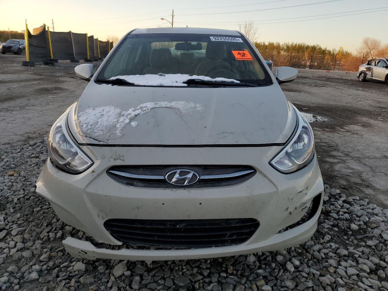 2017 Hyundai Accent Se - Фото 5