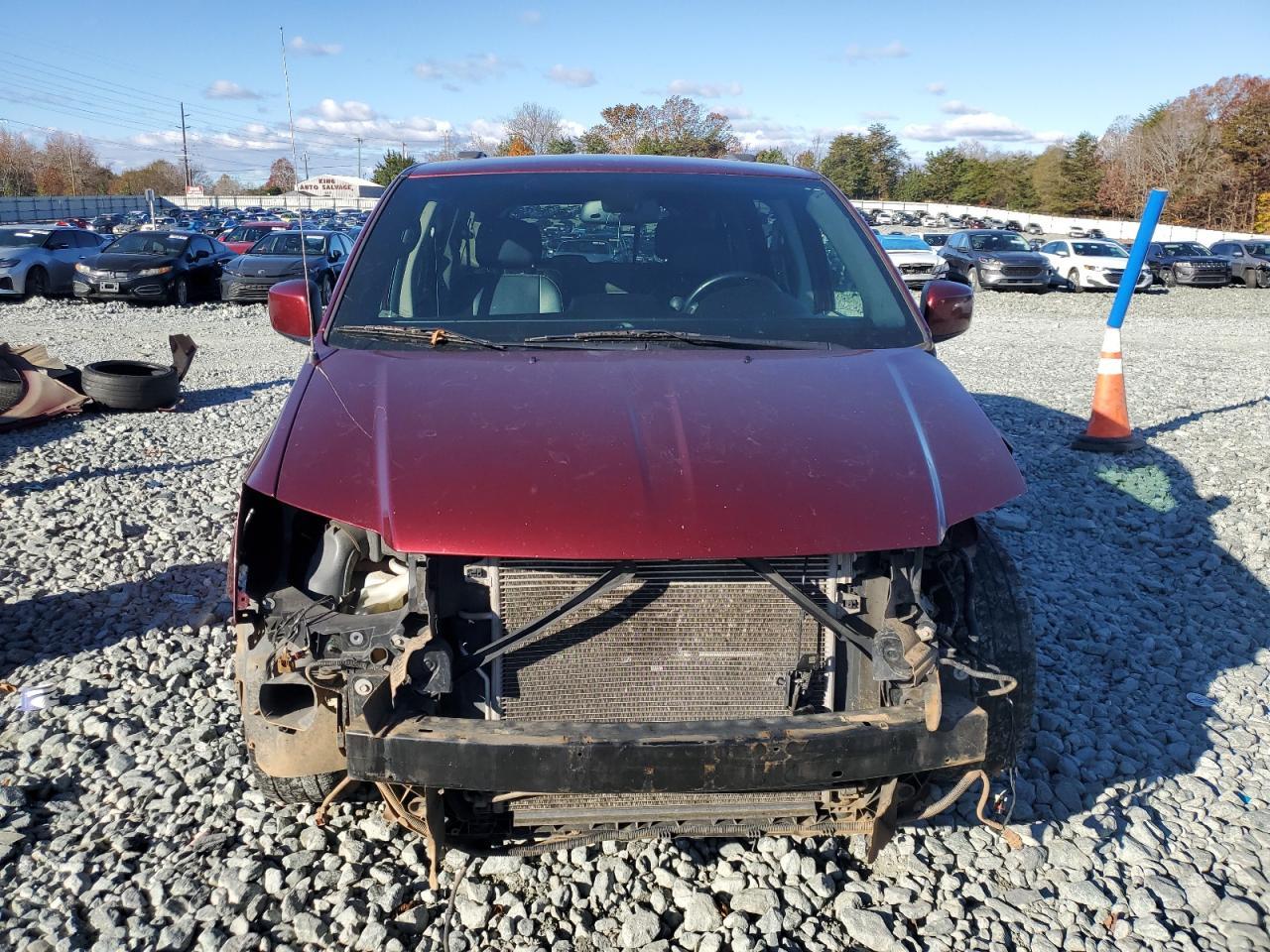 2019 Dodge Grand Caravan Sxt - Image 5