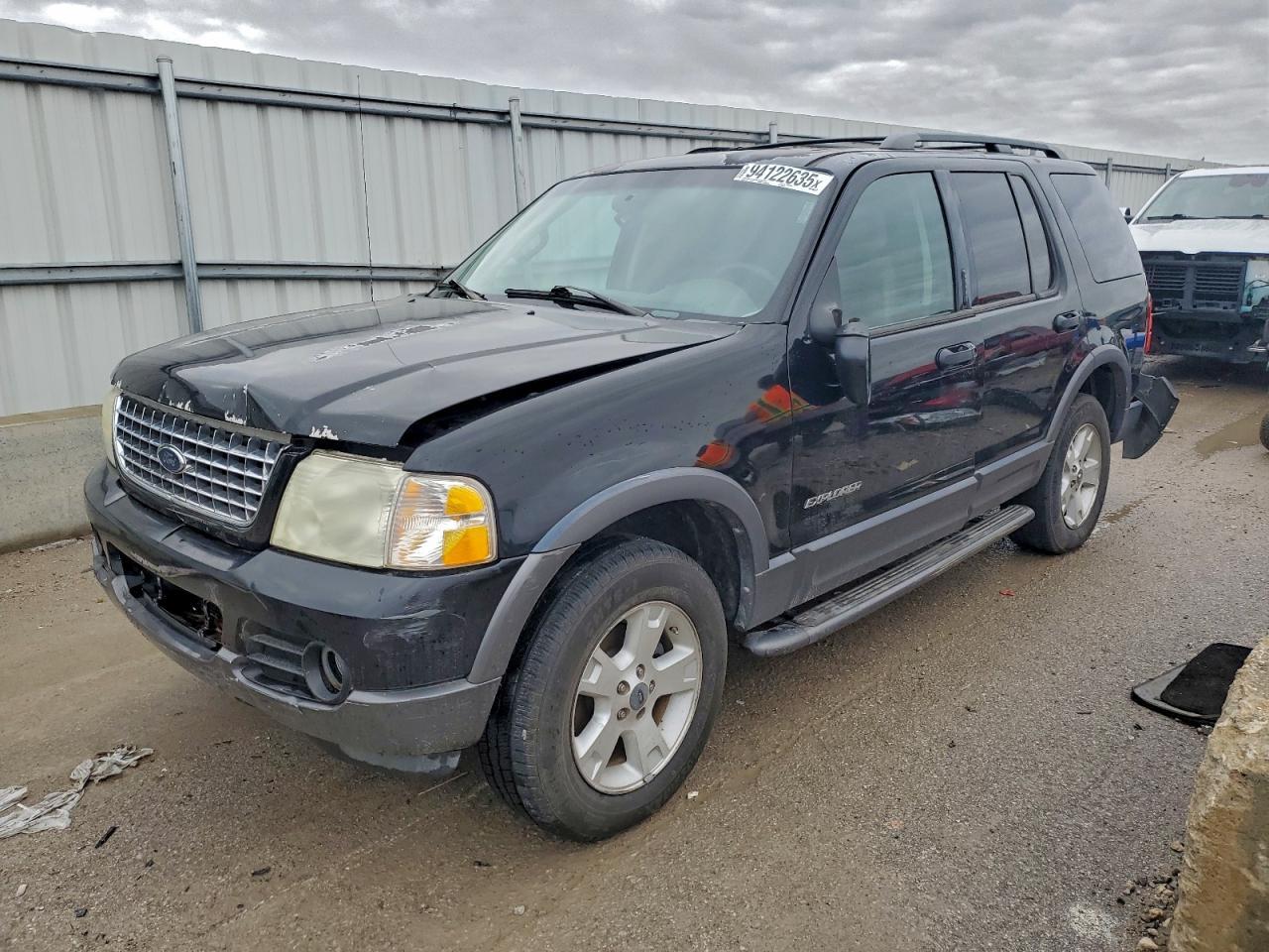 2004 Ford Explorer Xlt