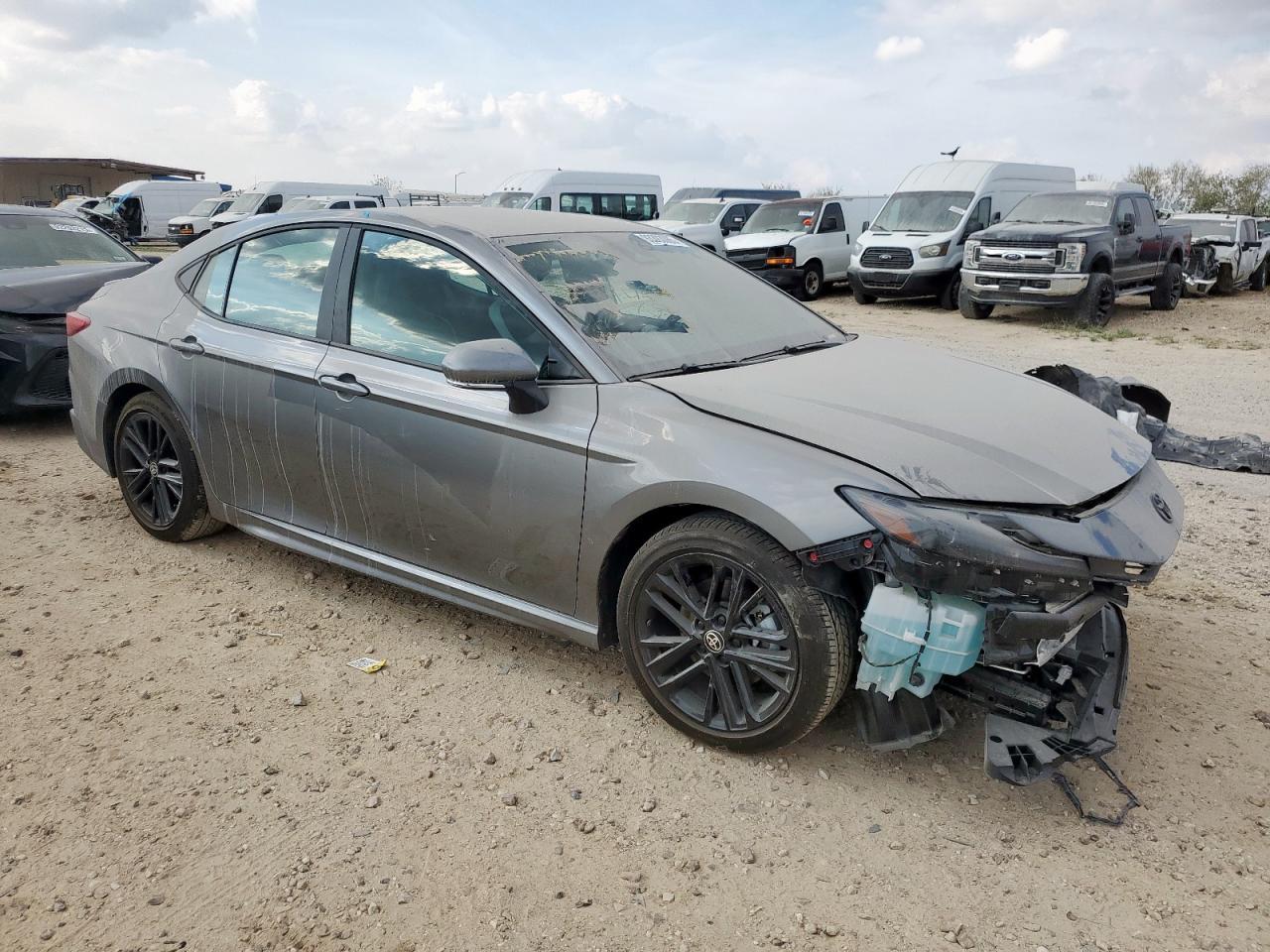 2025 Toyota Camry Xse - Фото 4