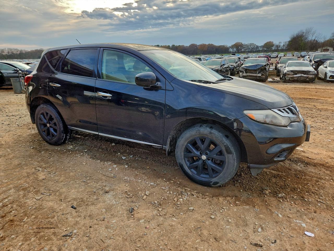 2013 Nissan Murano S - Image 4