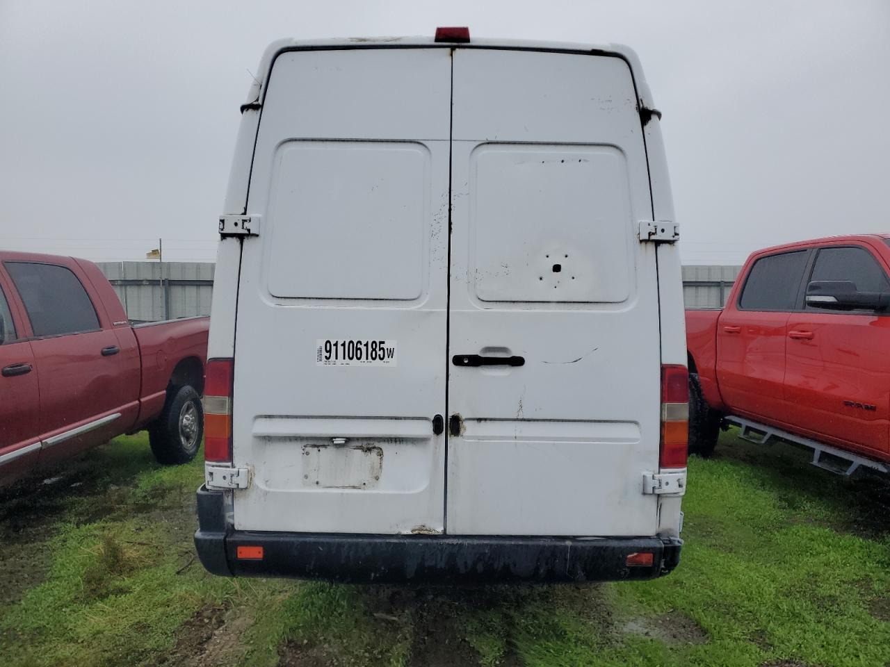 2004 Sprinter 2500 Sprinter - Фото 6