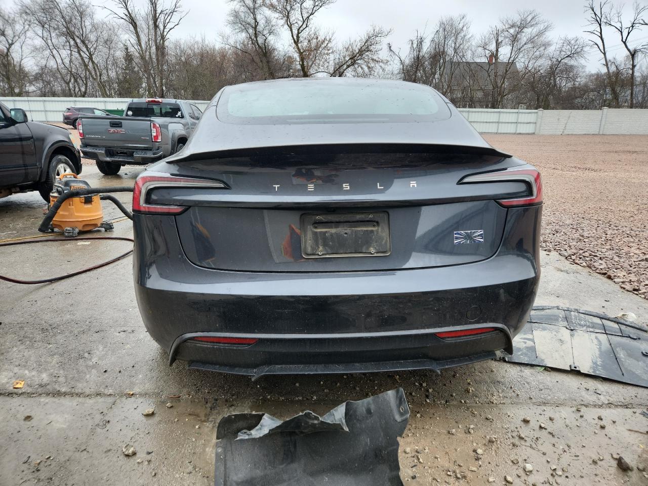 2024 Tesla Model 3 - Фото 6