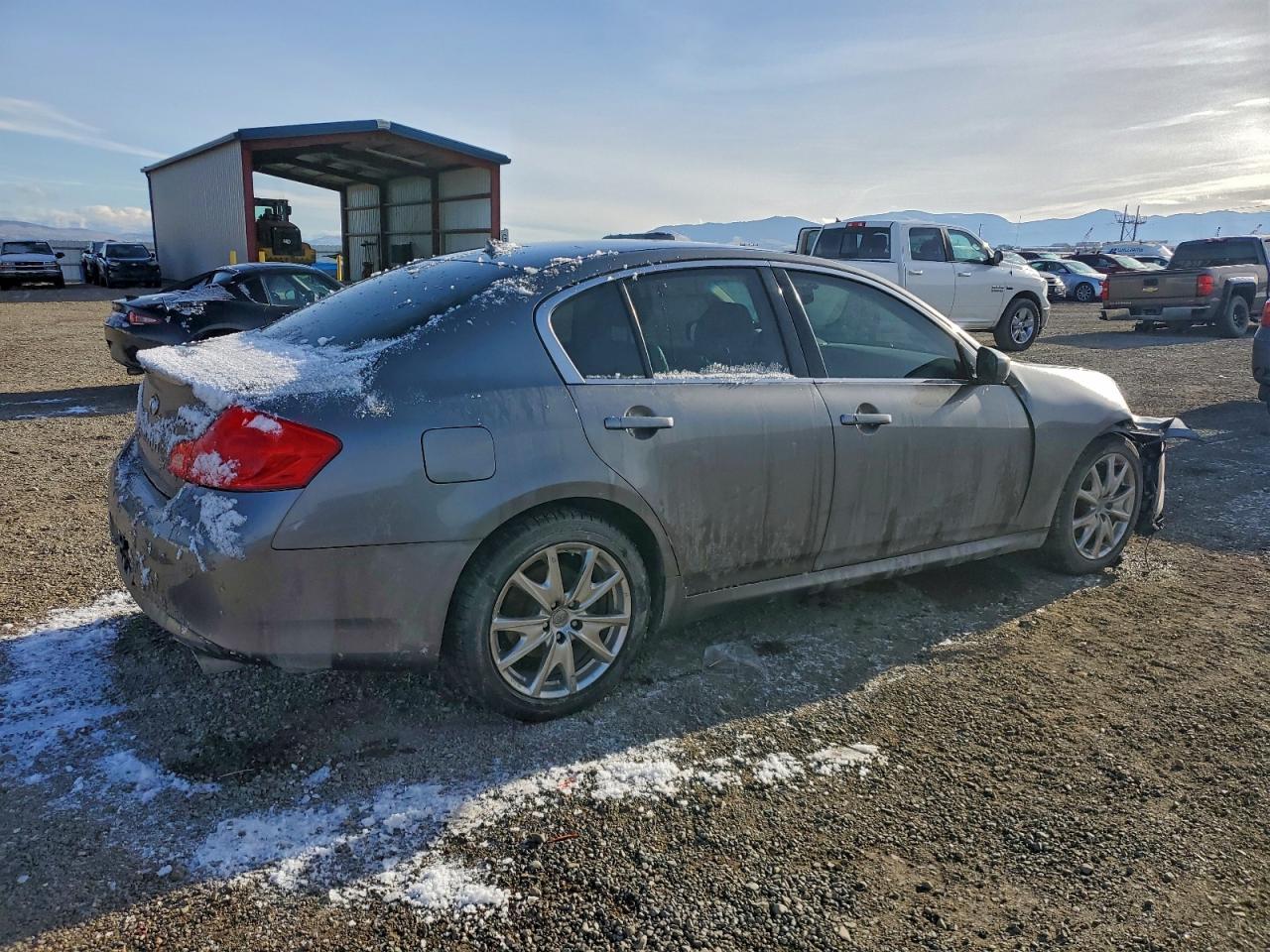 2013 Infiniti G37 Sedan X - Image 3