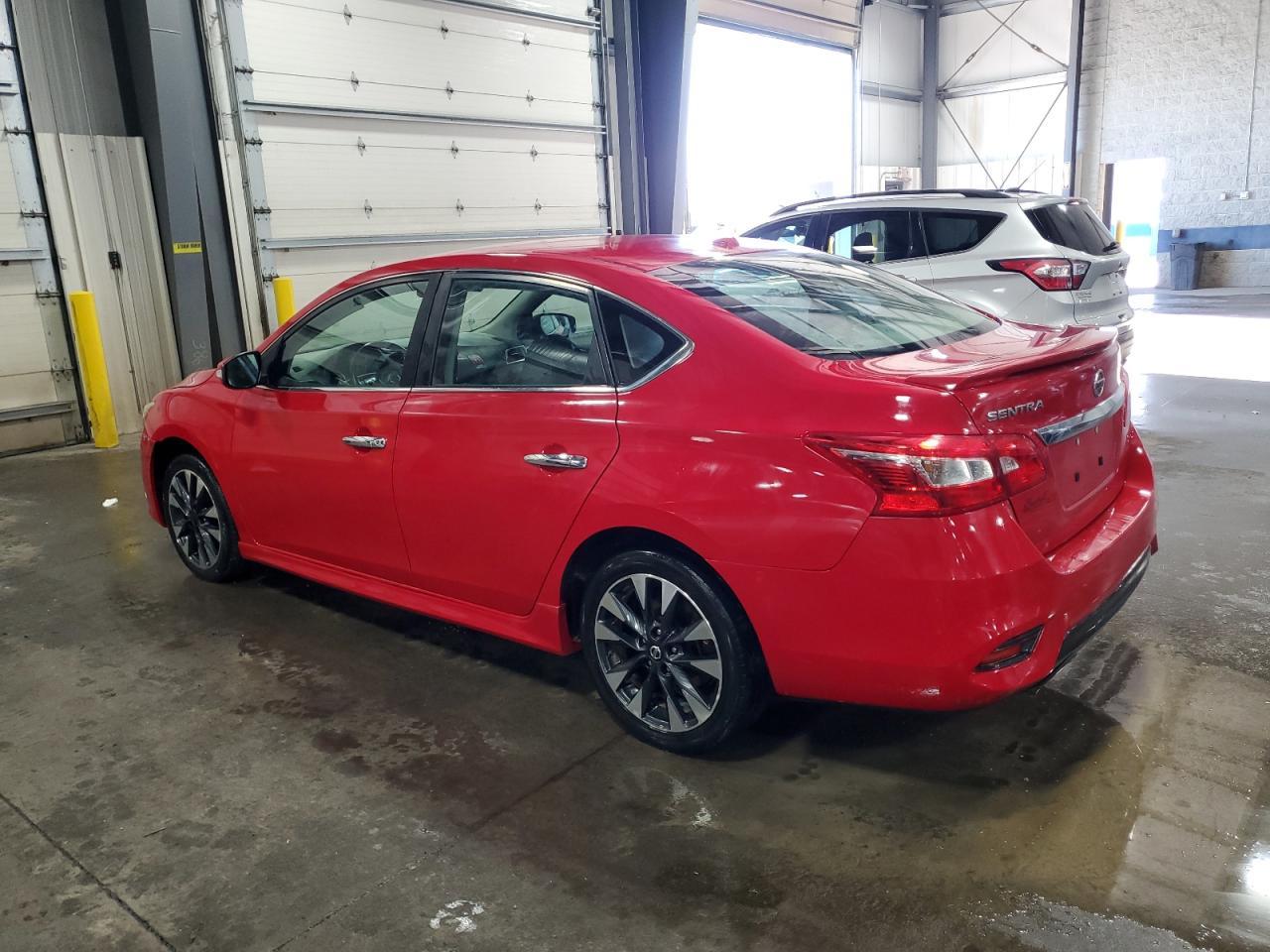 2019 Nissan Sentra S - Фото 2