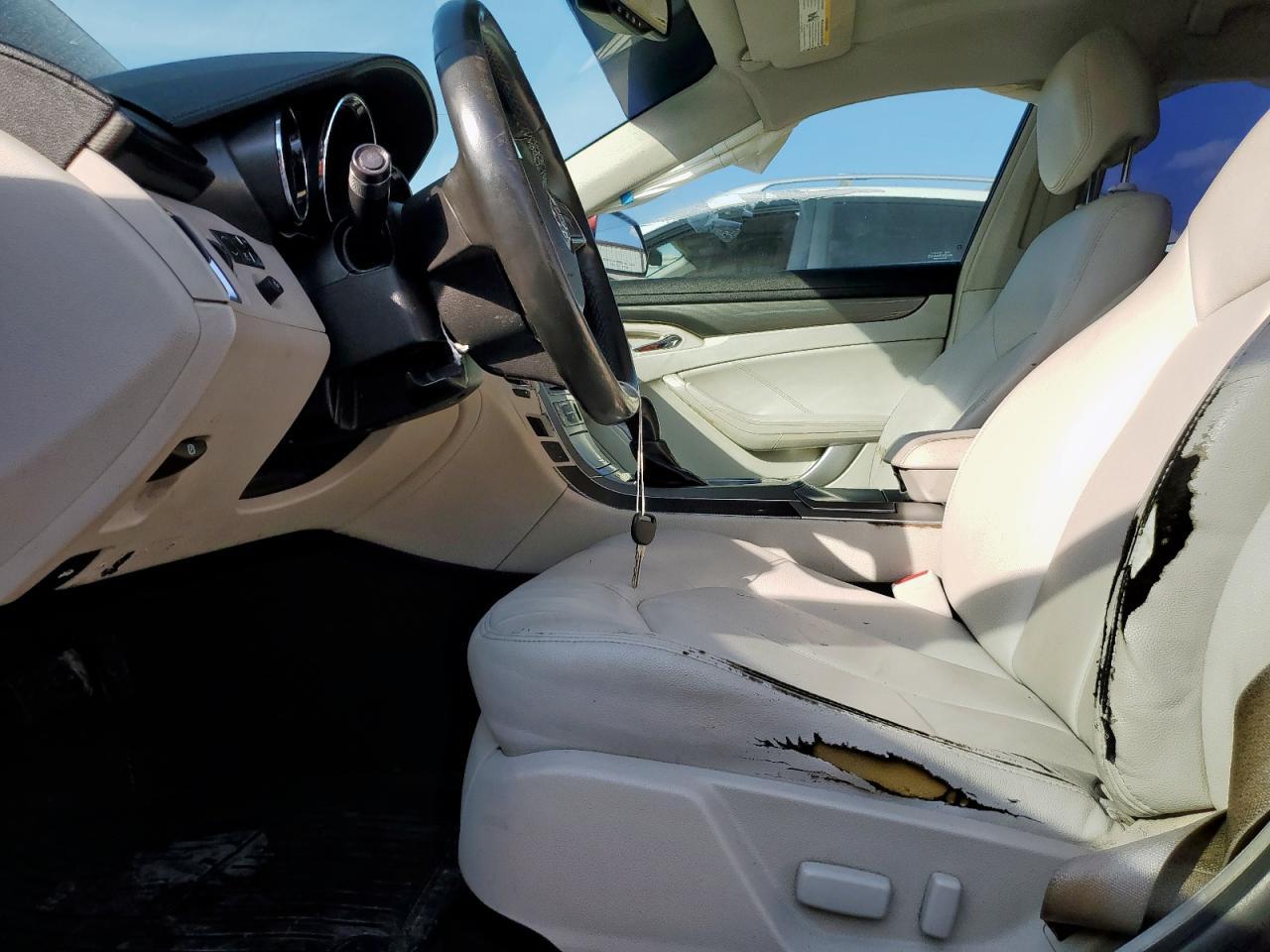 2008 Cadillac Cts - Фото 7