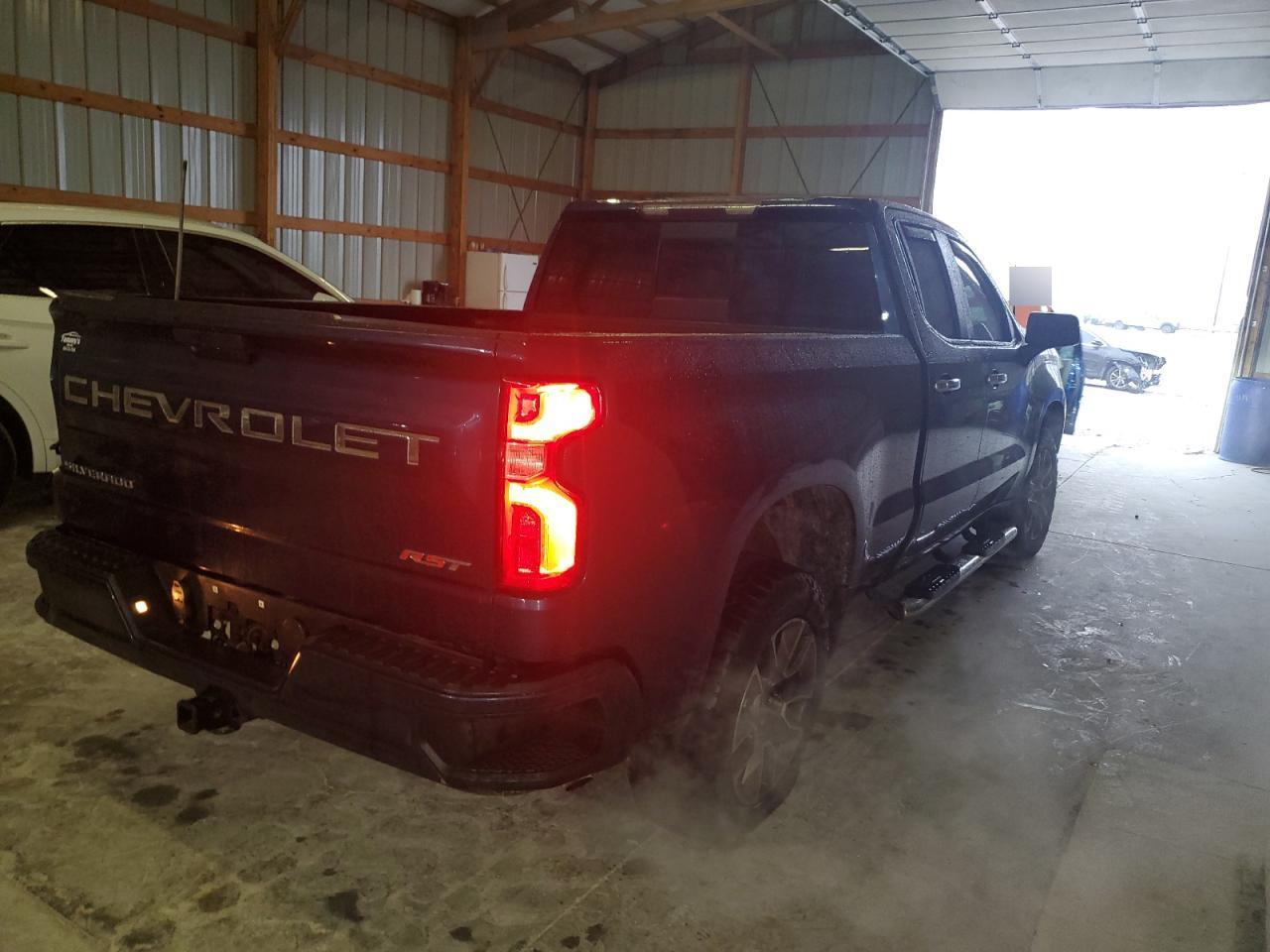 2019 Chevrolet Silverado K1500 Rst - Фото 3