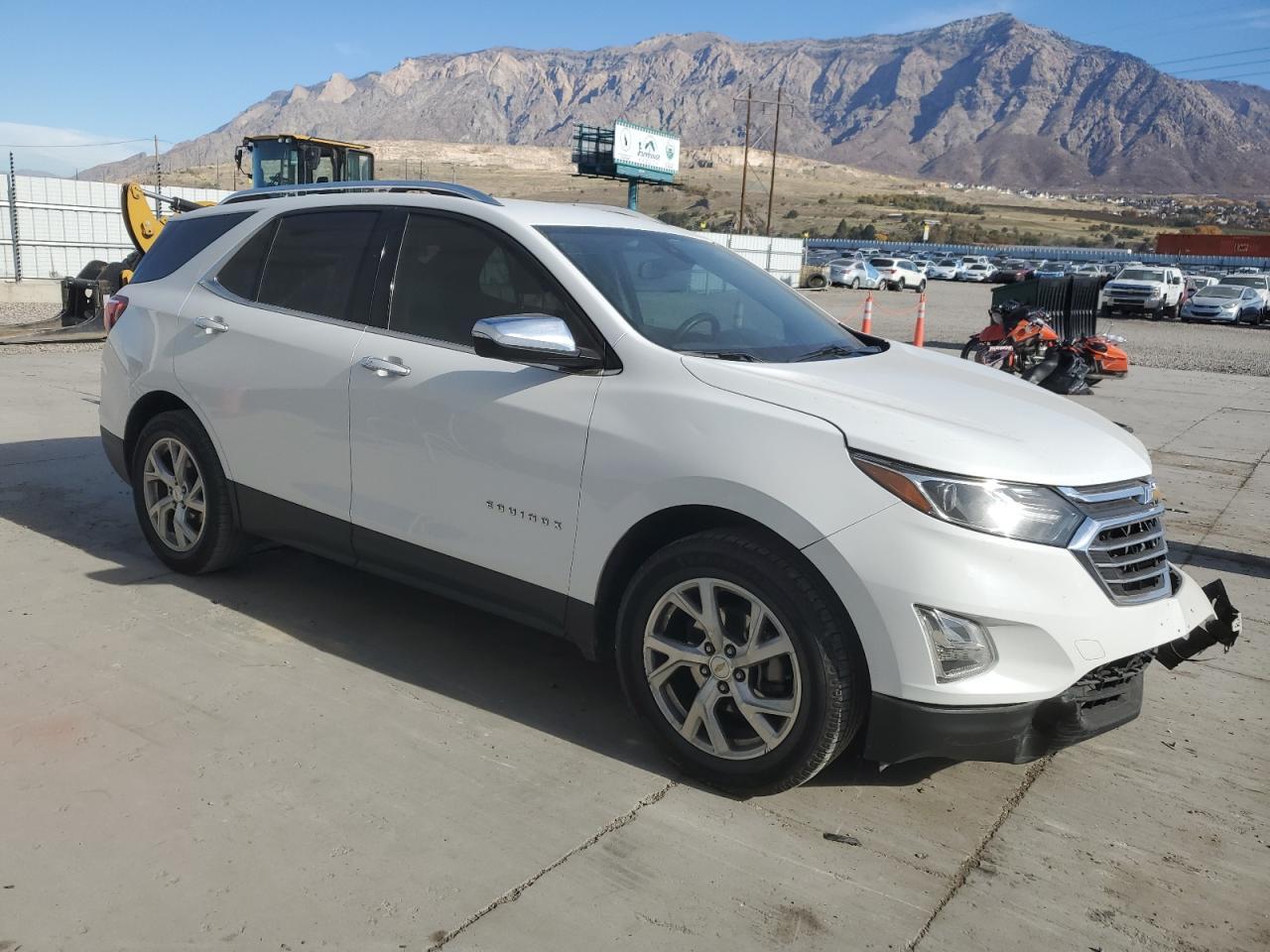 2018 Chevrolet Equinox Premier - Image 4
