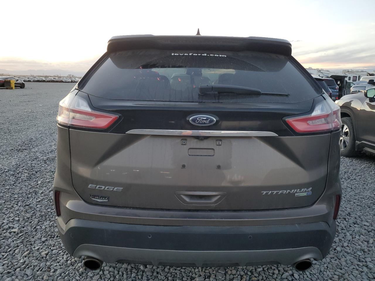 2019 Ford Edge Titanium - Фото 6