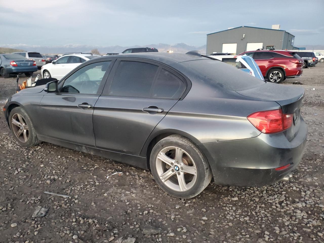 2014 BMW 328 Xi - Фото 2