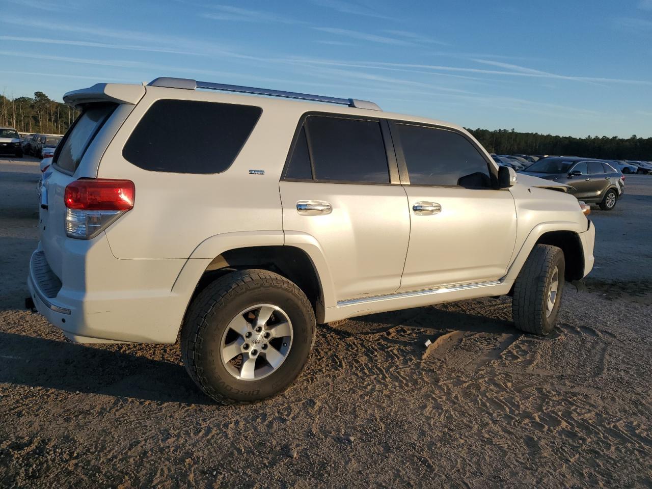 2012 Toyota 4Runner Sr5 - Image 3