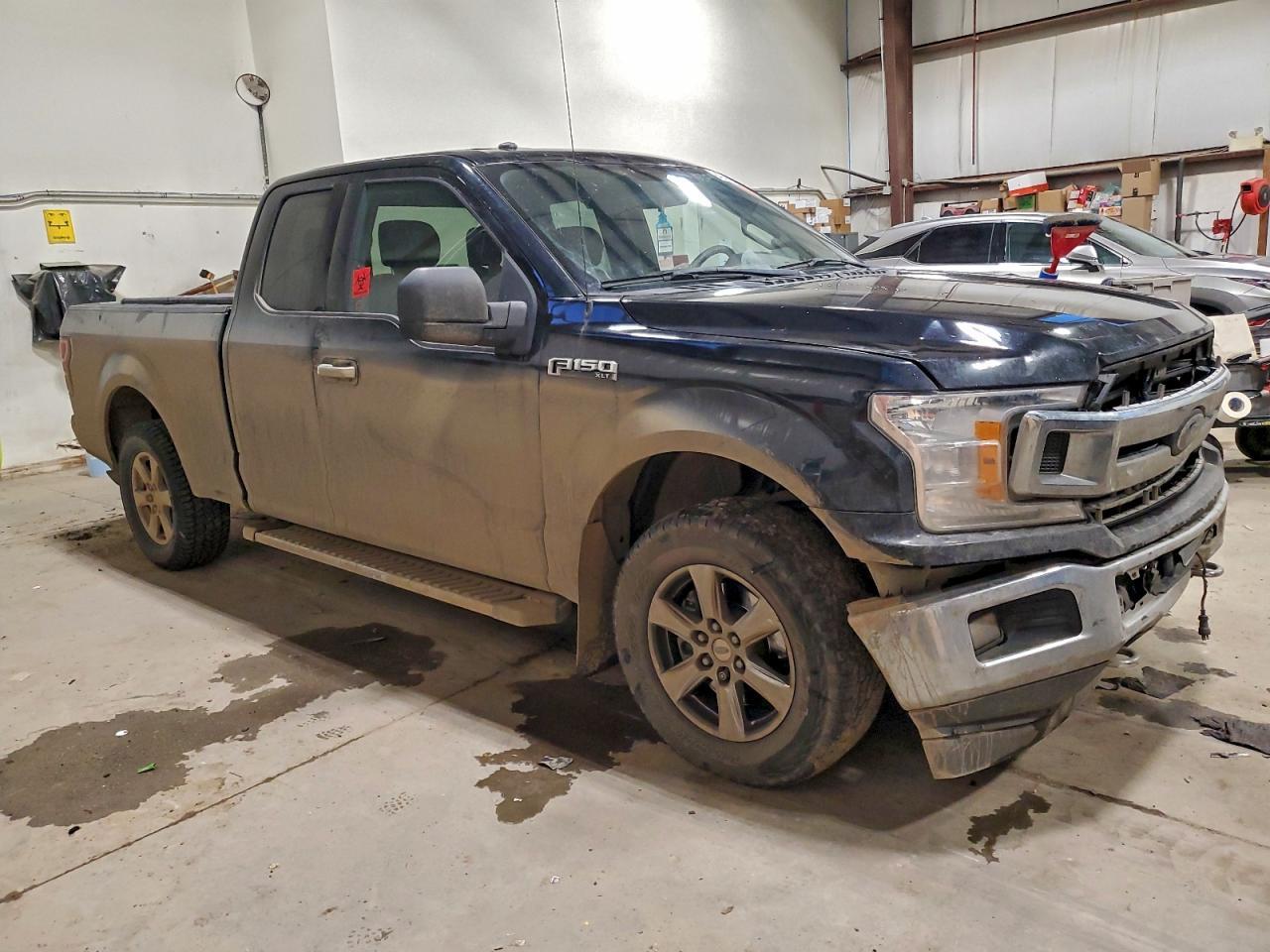 2018 Ford F150 Super Cab - Image 4