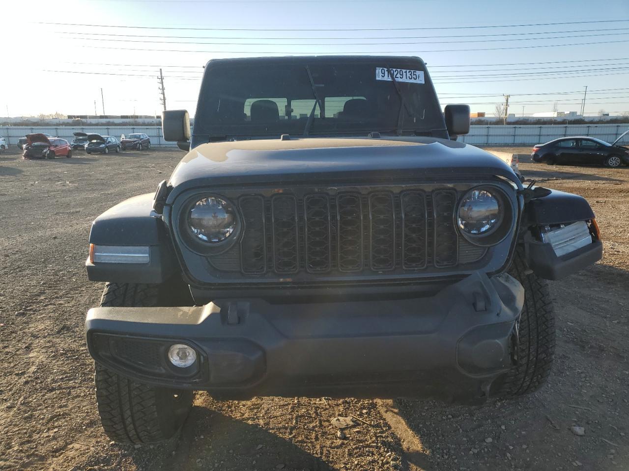 2024 Jeep Gladiator Sport - Image 5