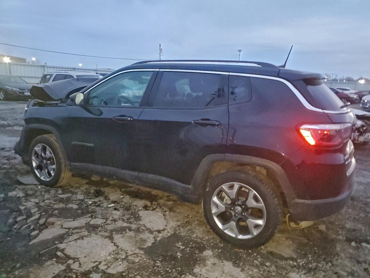 2018 Jeep Compass Limited - Фото 2