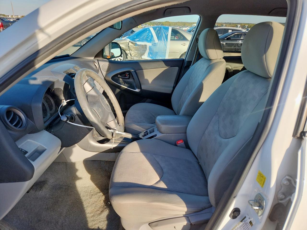 2010 Toyota Rav4 - Фото 7