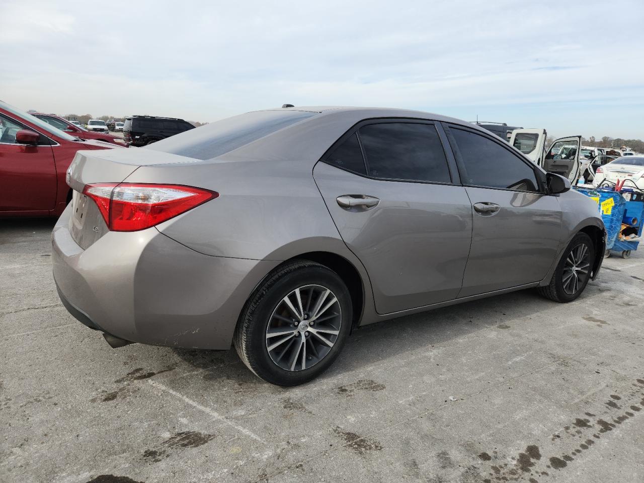2016 Toyota Corolla L - Фото 3