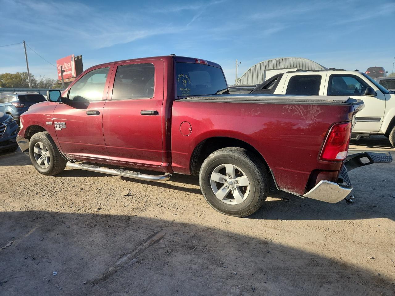 2019 Ram 1500 Classic Tradesman - Фото 2