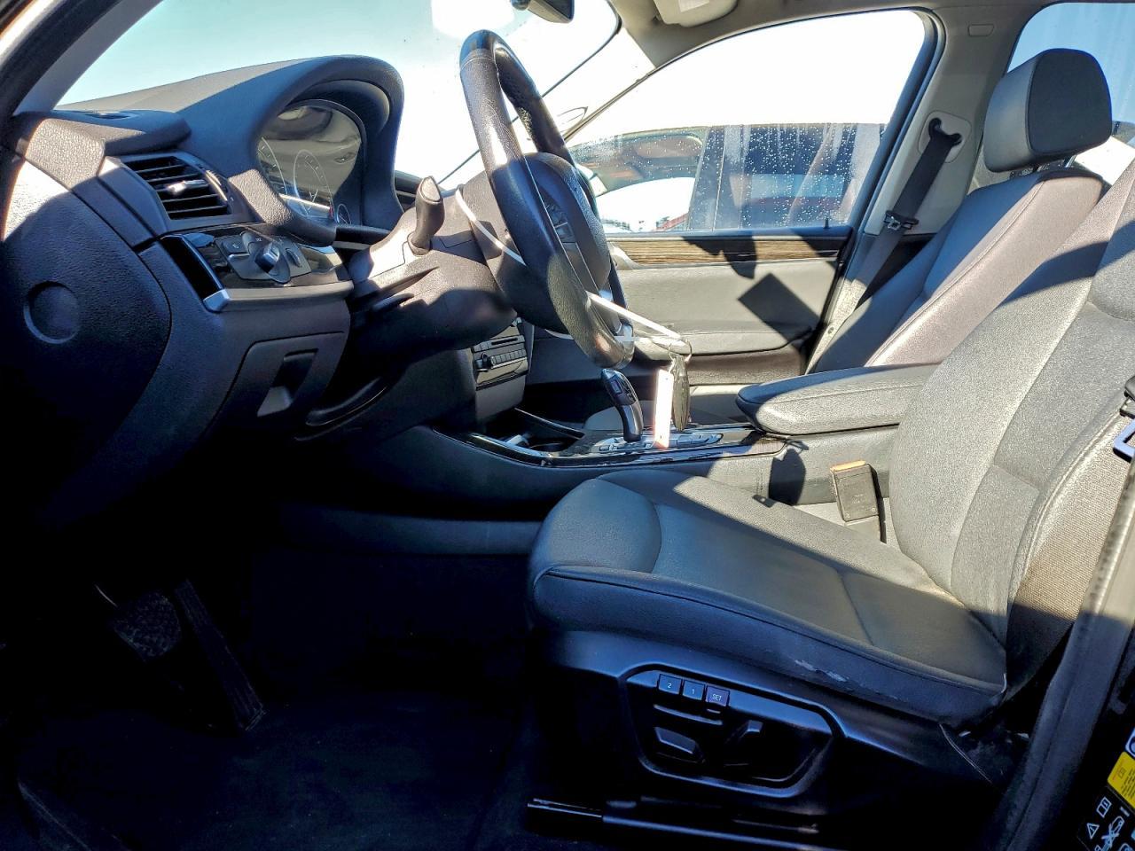 2015 BMW X3 xDrive28I - Фото 7