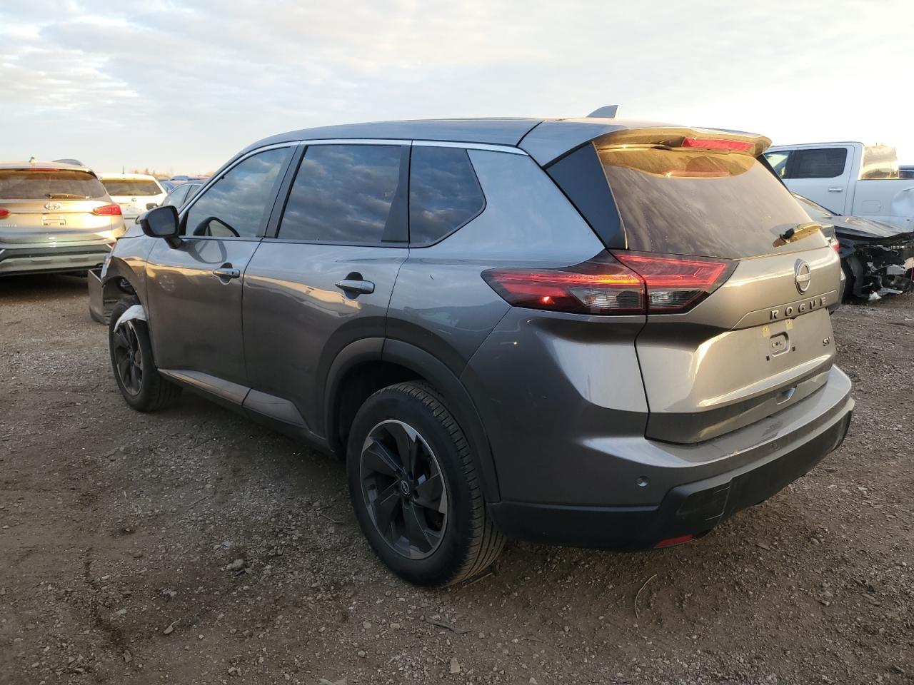 2024 Nissan Rogue Sv - Фото 2