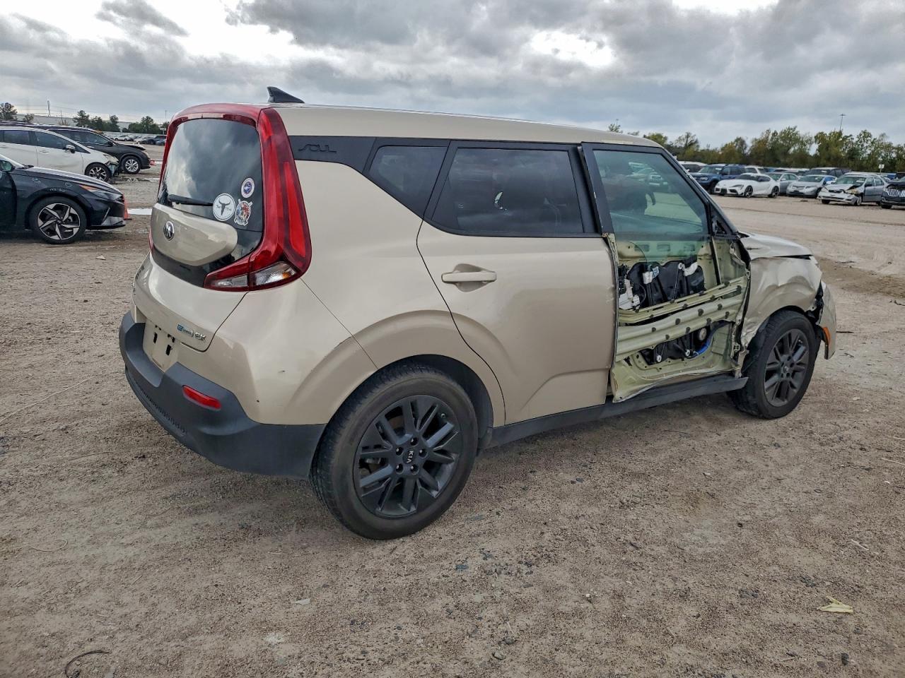2020 Kia Soul Ex - Фото 3