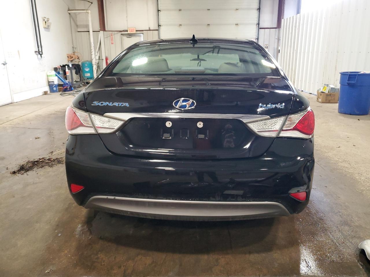 2015 Hyundai Sonata Hybrid - Фото 6