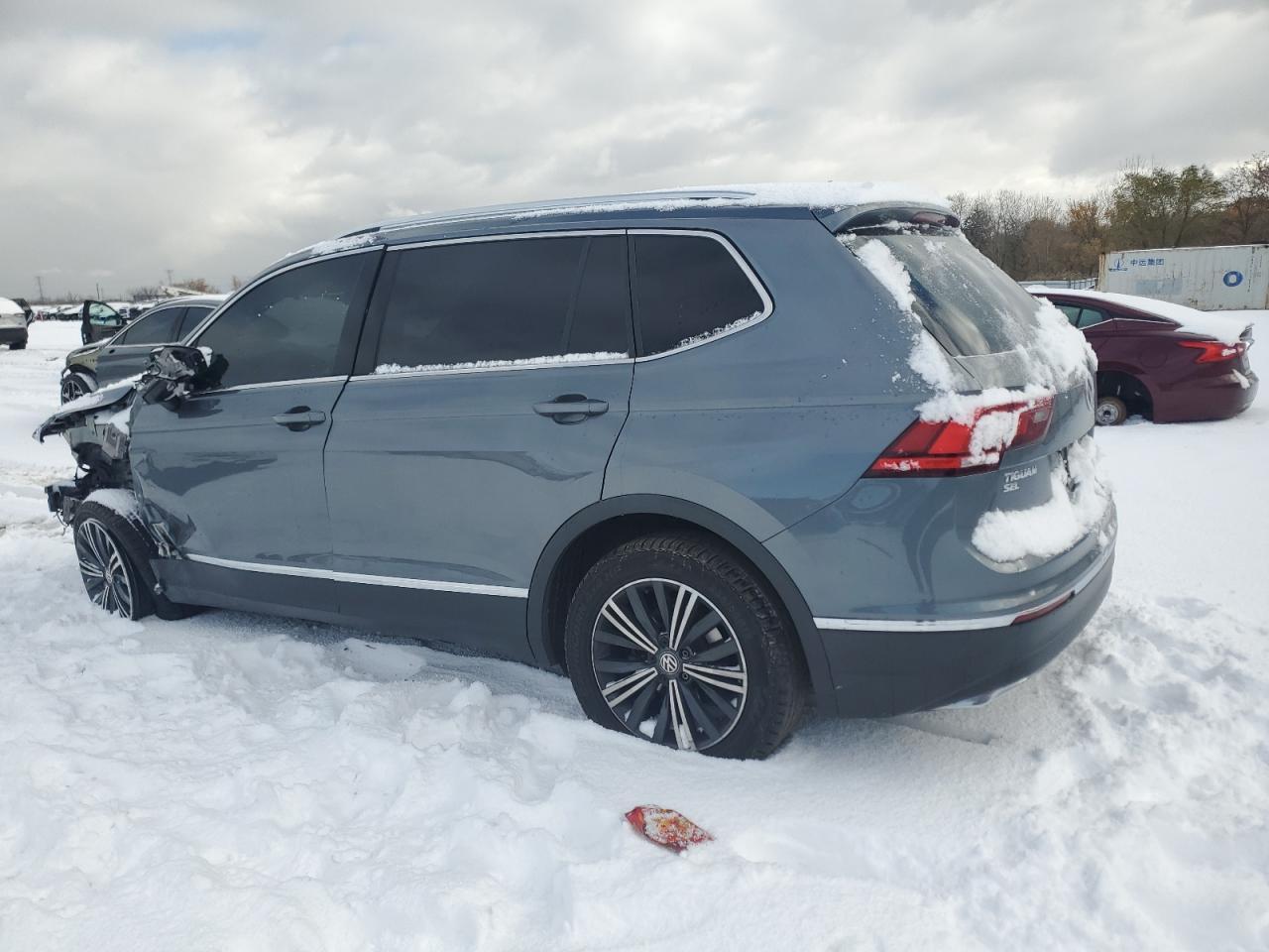 2018 Volkswagen Tiguan Se - Image 2