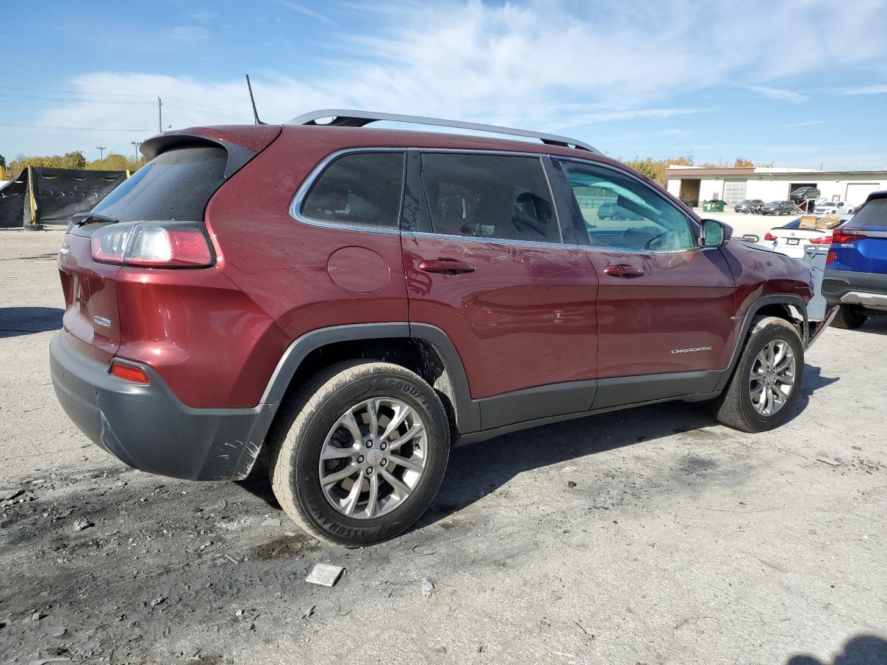 2019 Jeep Cherokee Latitude Plus - Image 3