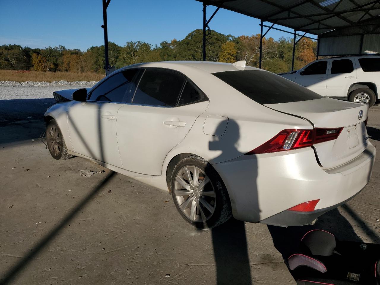 2016 Lexus Is 200T - Фото 2