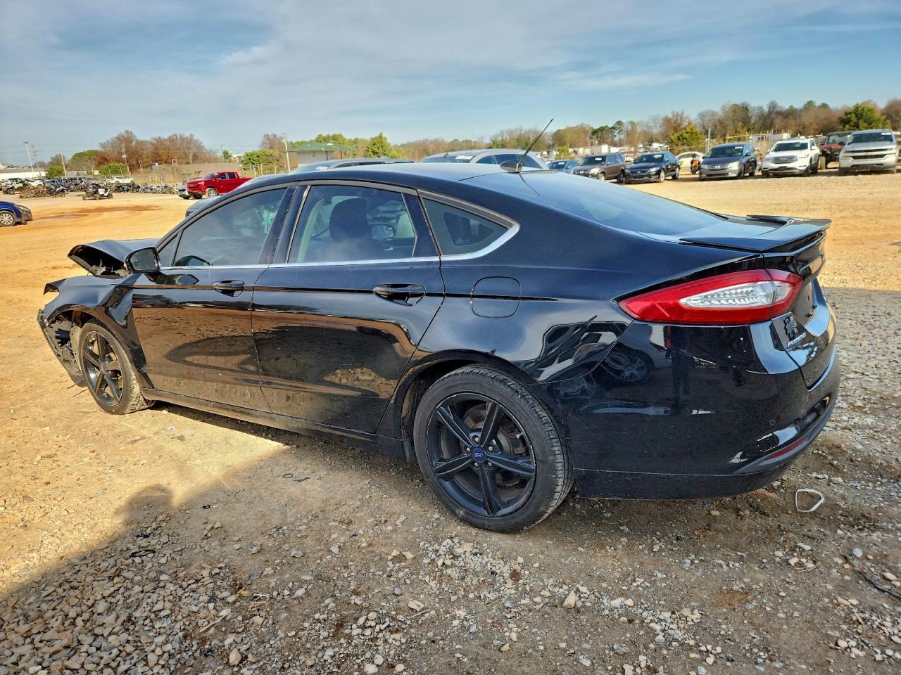 2016 Ford Fusion Se - Image 2